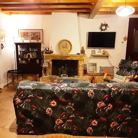 Dioni Villa *
