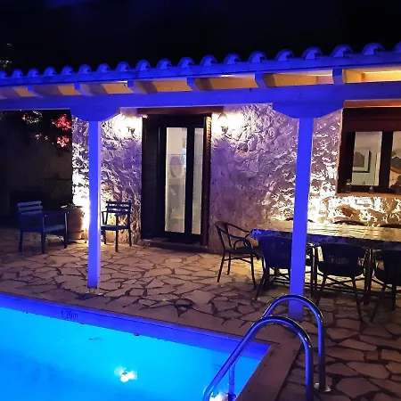 Dioni Villa